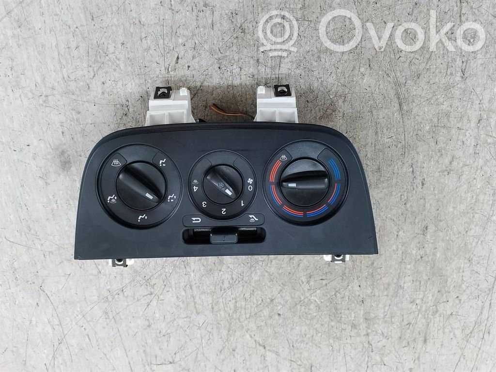 Fiat Fiorino Climate control/heater control trim 