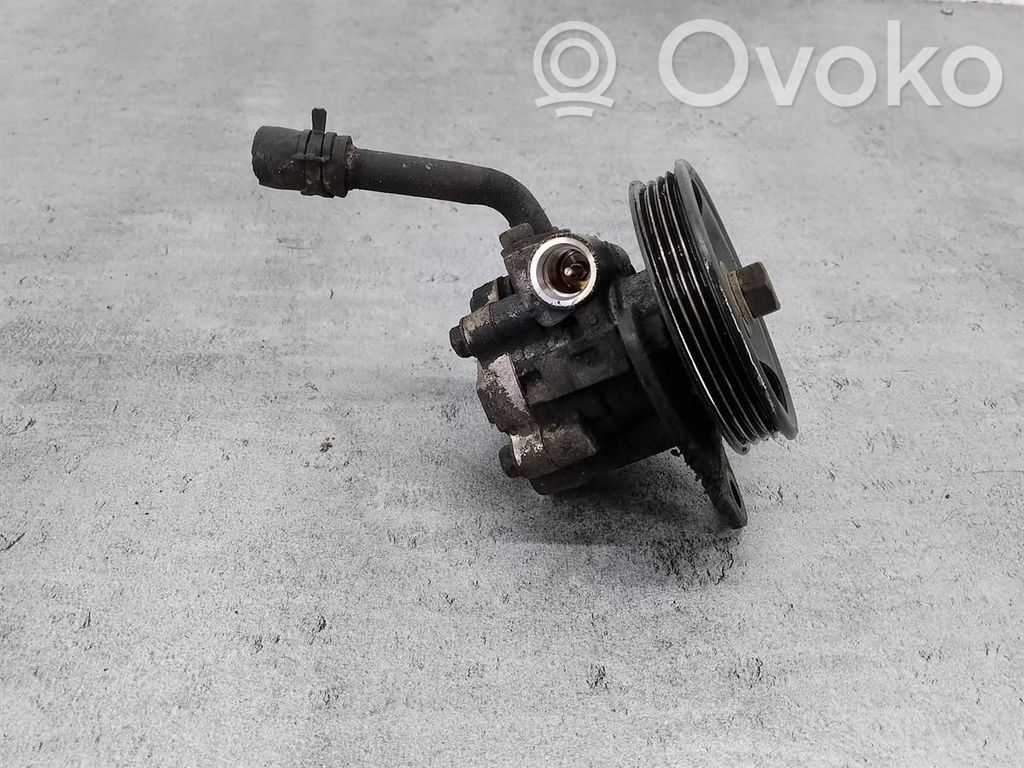Ohjaustehostimen pumppu
