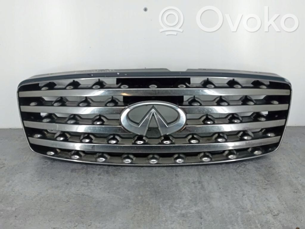 Infiniti FX Etusäleikkö 