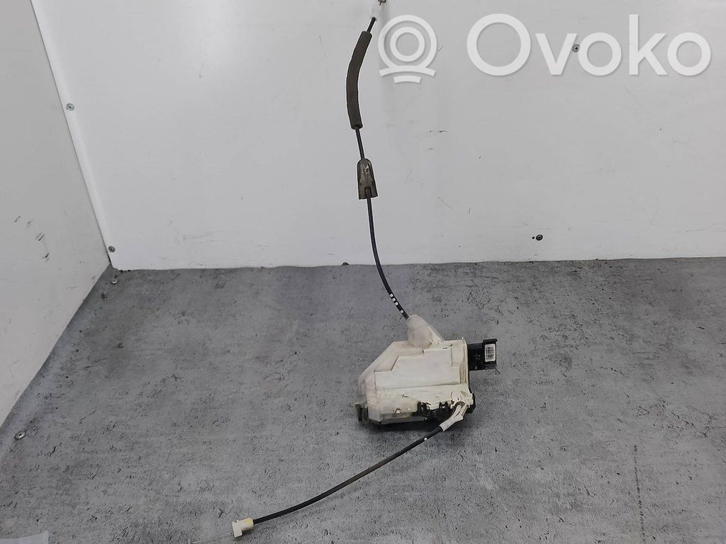 Citroen C3 Front door lock 