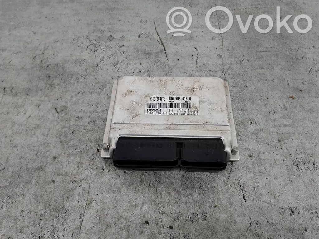 Engine control unit/module ECU   8D0906018Q