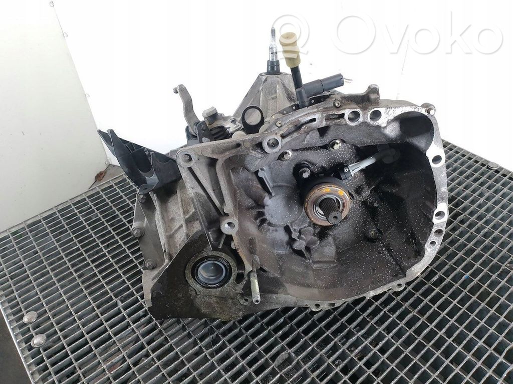 Renault Modus Manual 5 speed gearbox 