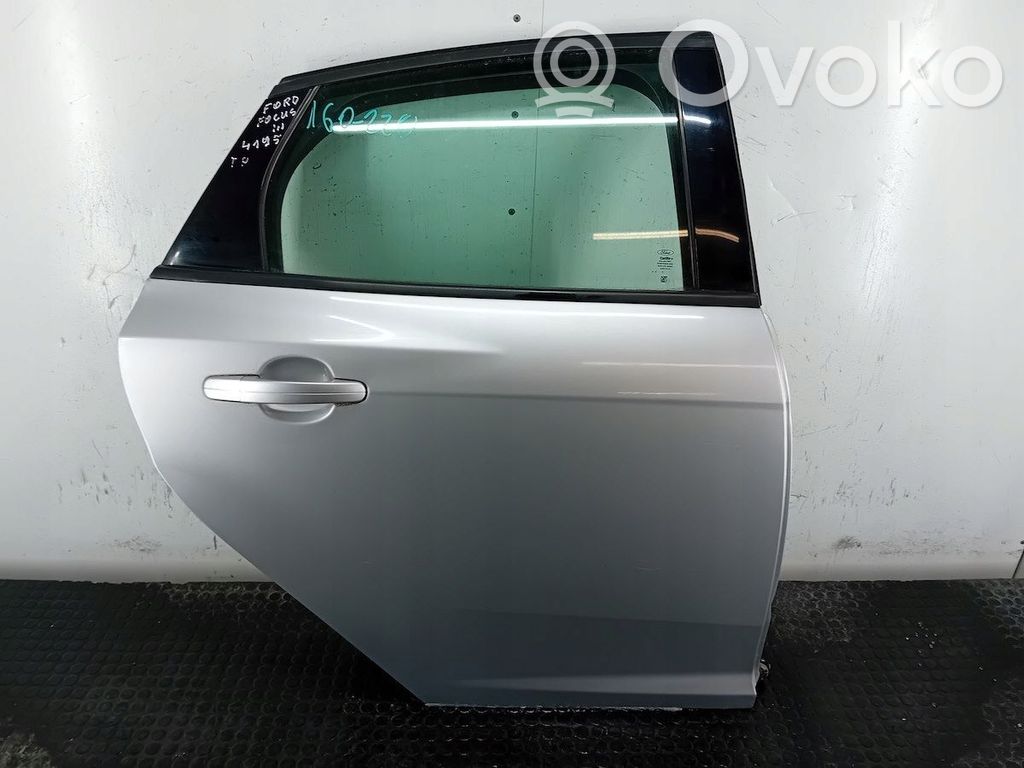 Rear door