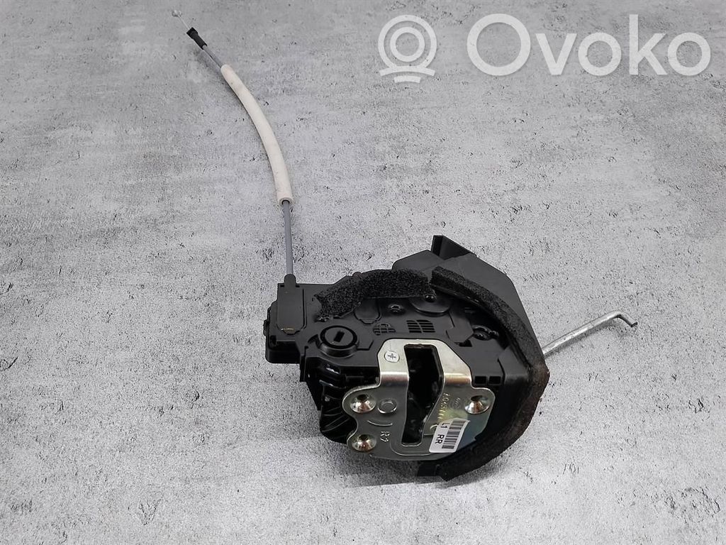 KIA Stonic Rear door lock 