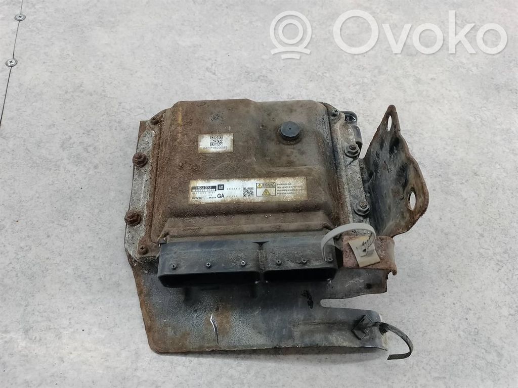 Opel Zafira B Engine control unit/module ECU 