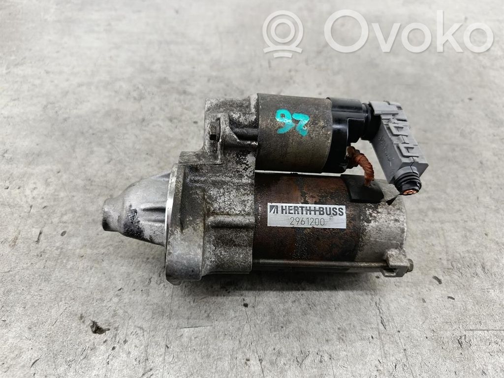 Toyota Avensis T250 Starter motor 