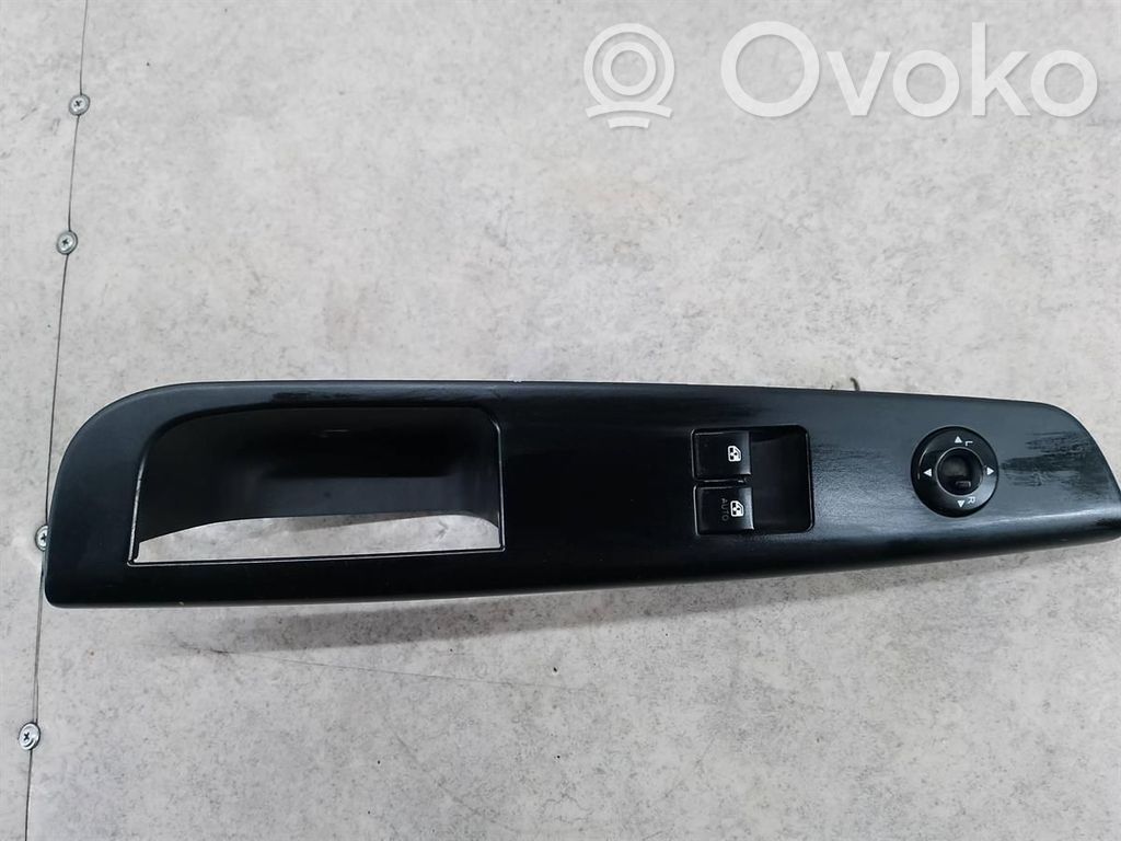 KIA Ceed Quarter vent window switch 