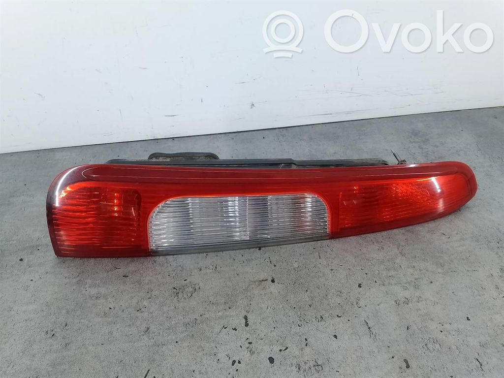 Rear/tail lights   3M5113A603AA