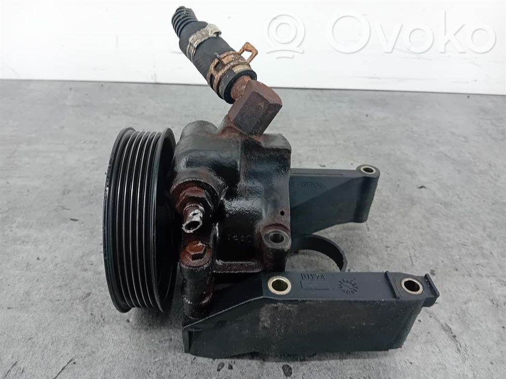 Ford Fusion Ohjaustehostimen pumppu 