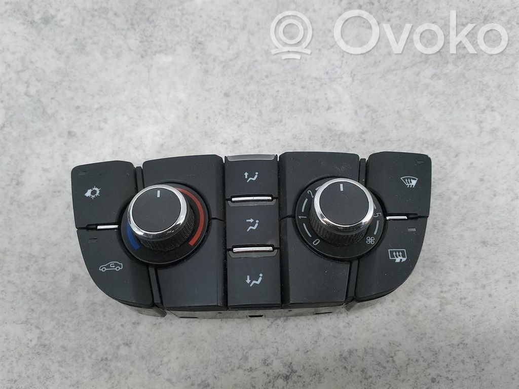 Opel Astra J Climate control/heater control trim 