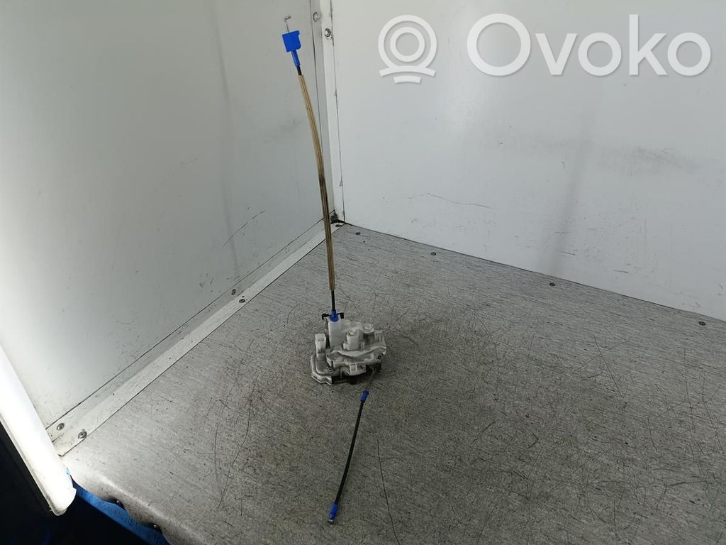 Fiat Fiorino Priekšpusē slēdzene 