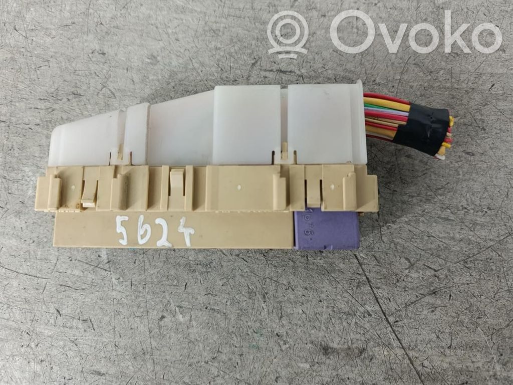 Renault Modus Juego de caja de fusibles 