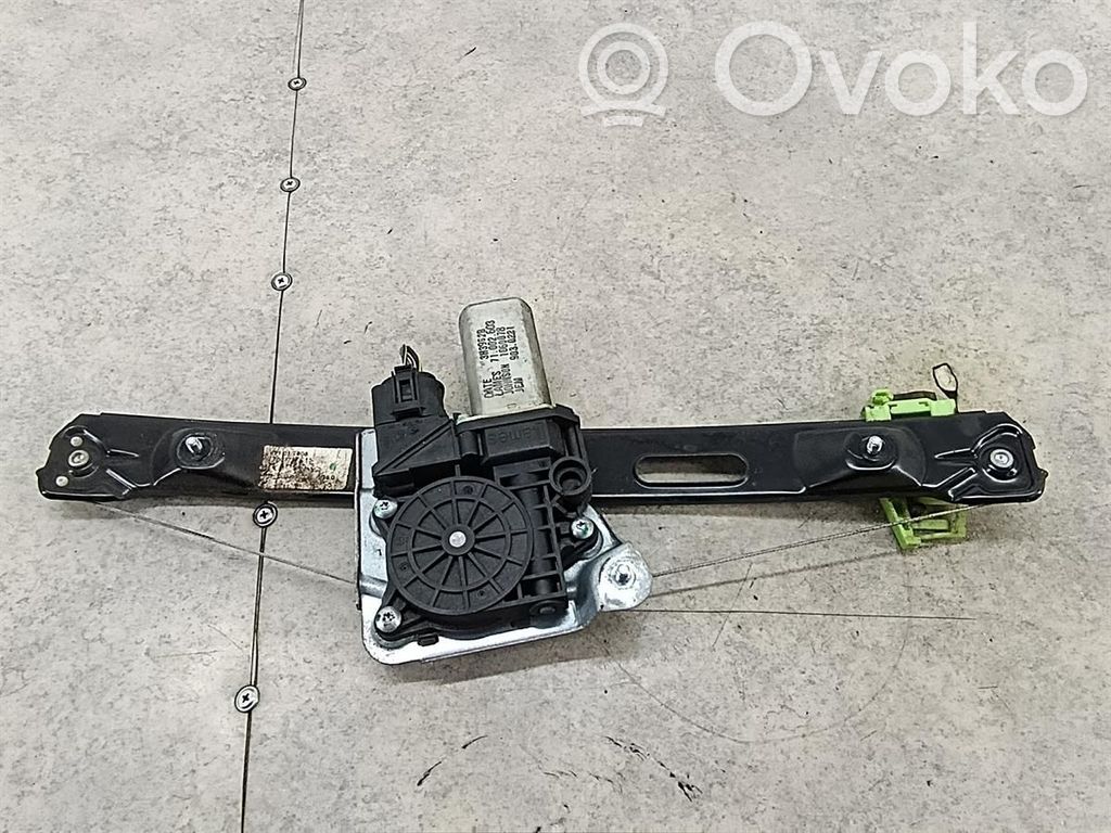 BMW 1 E81 E87 Mécanisme lève-vitre de porte arrière avec moteur 