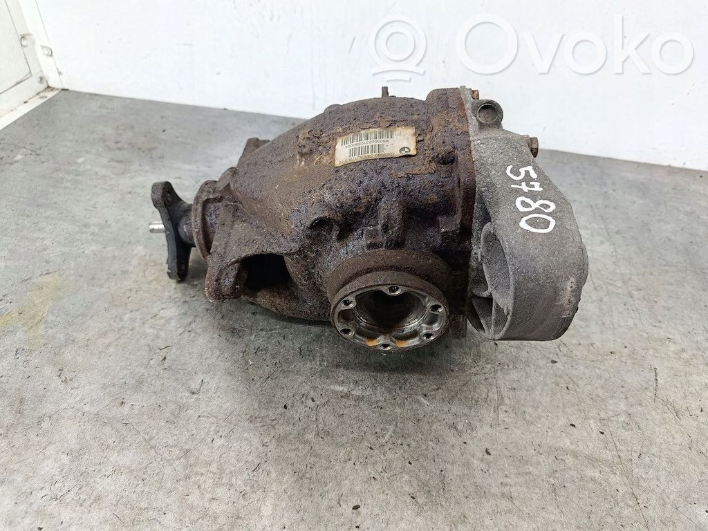 Rear differential   752909904