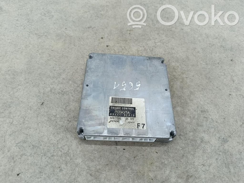 Toyota Corolla Verso E121 Engine control unit/module ECU 