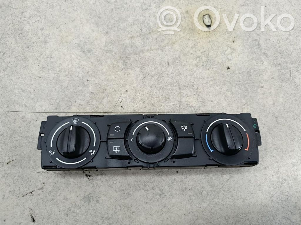BMW 1 E81 E87 Rămă unitate control climatizare 