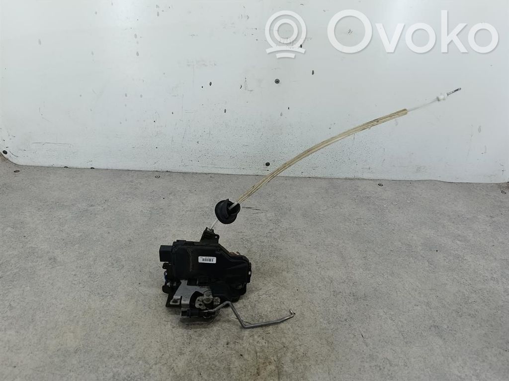 Audi A2 Front door lock 