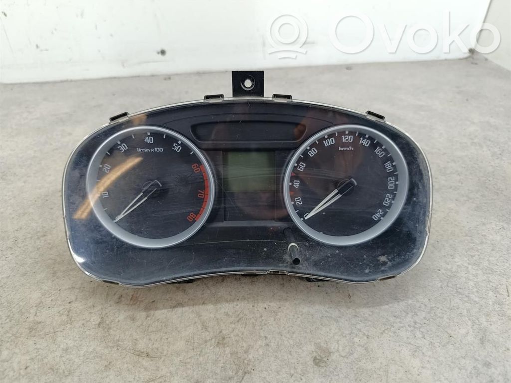 Skoda Fabia Mk2 (5J) Speedometer (instrument cluster) 