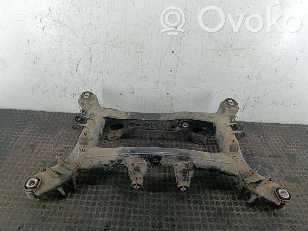 BMW 3 F30 F35 F31 Belka osi tylnej 