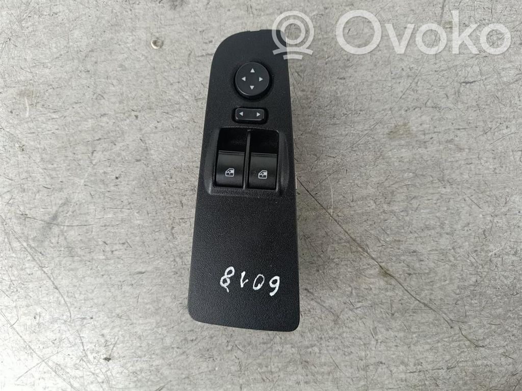 Fiat Bravo Quarter vent window switch 