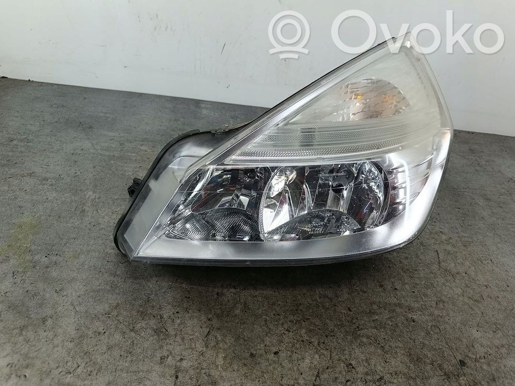 Phare frontale   8200394702