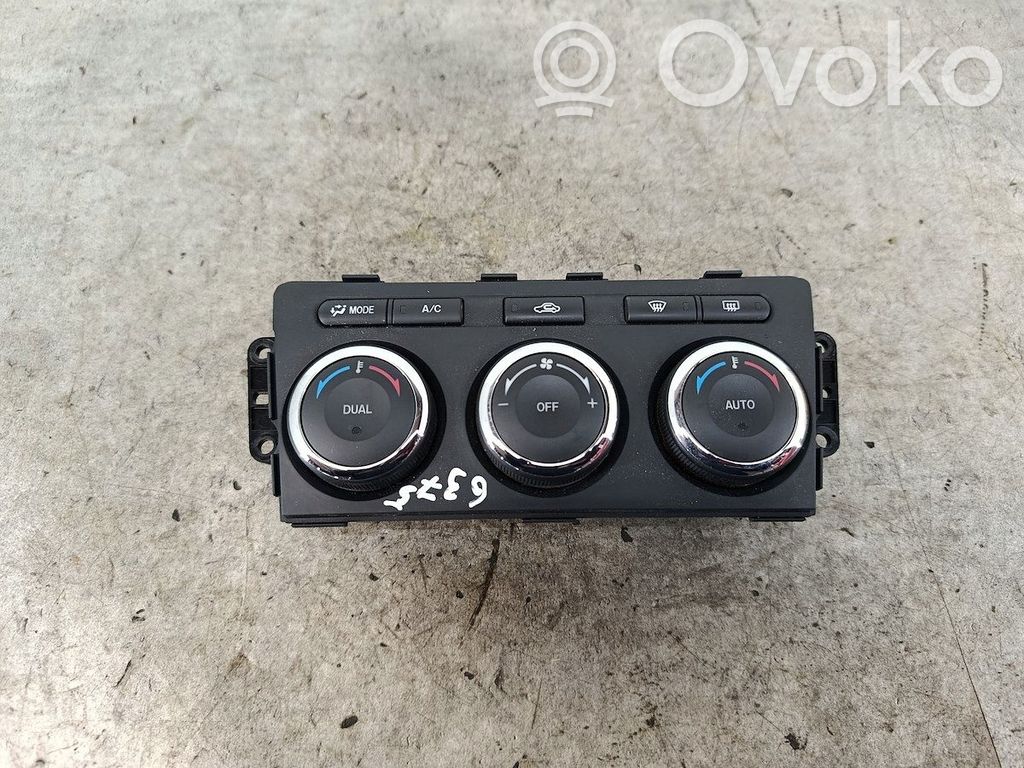 Mazda 6 Climate control/heater control trim 