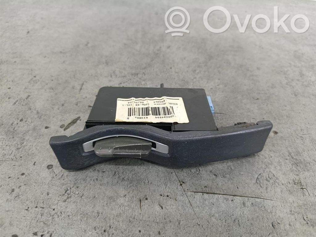 Renault Laguna II Ignition key card reader 