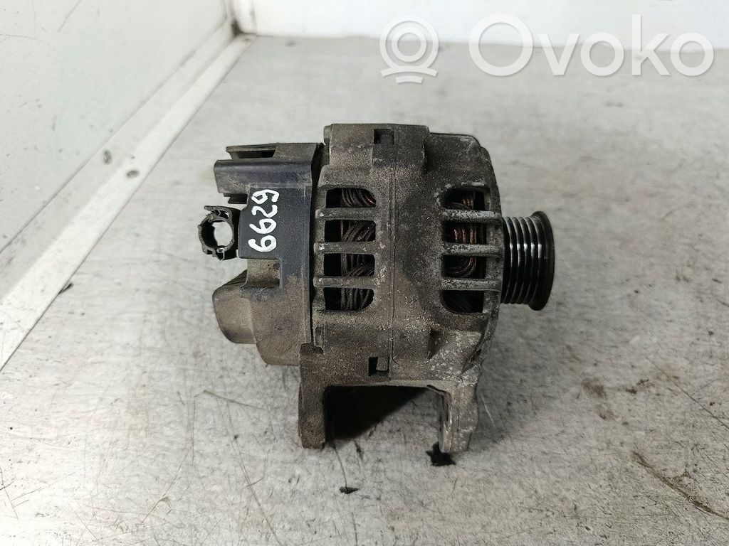 Volkswagen Polo Generator/alternator 