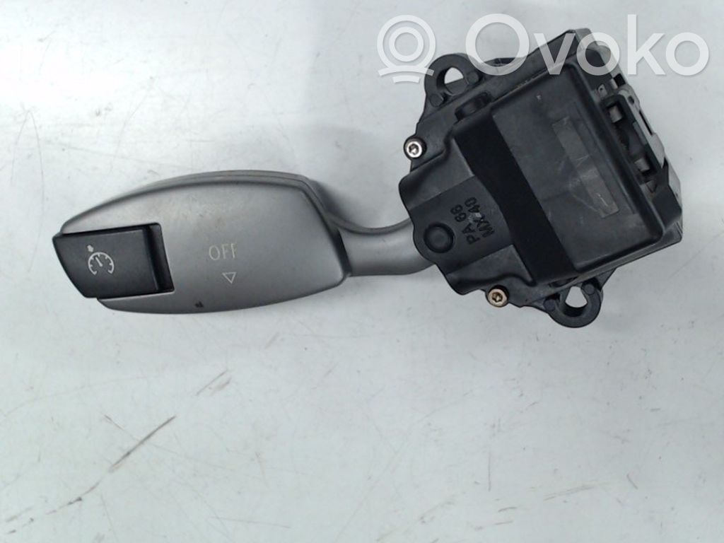 BMW 7 E65 E66 Boutons / interrupteurs volant 