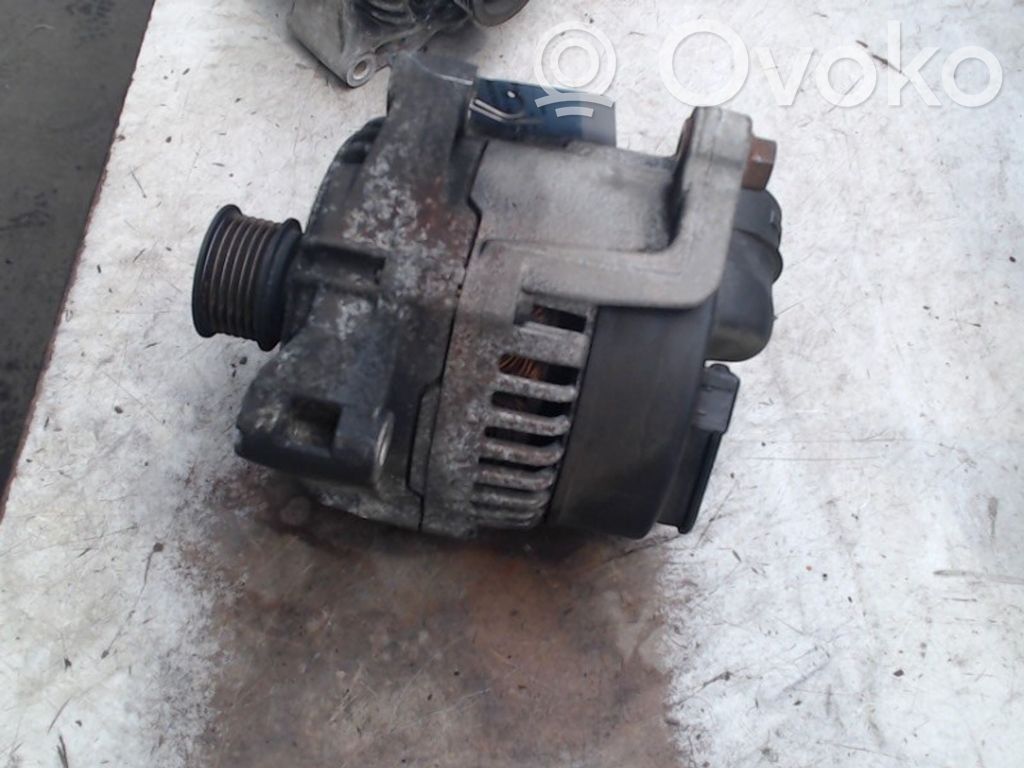 BMW 5 E39 Generator/alternator 