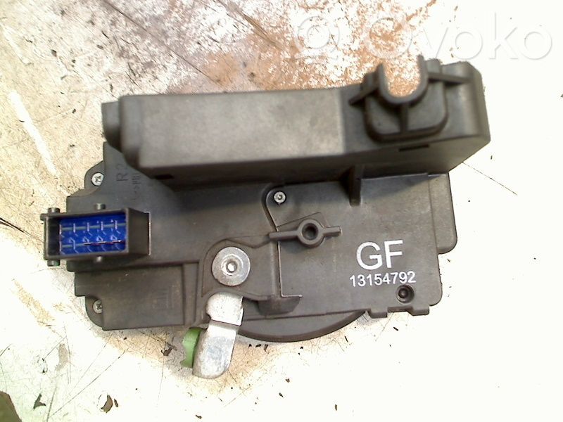 Opel Meriva A Serrure de porte avant 