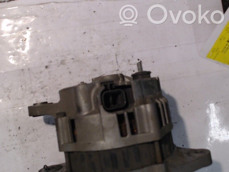 Mazda 121 Alternador 