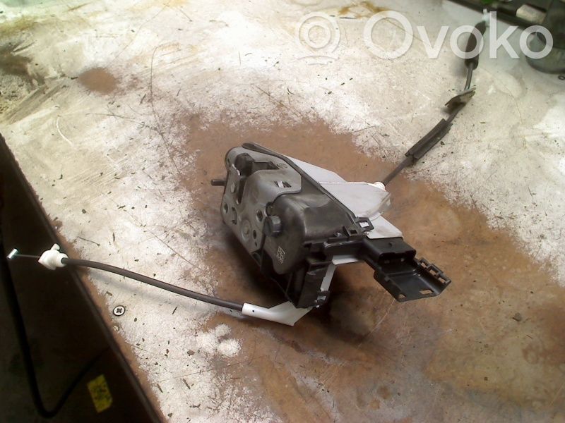 Zamek drzwi tylnych   3214A1027J8,3214A1027J8