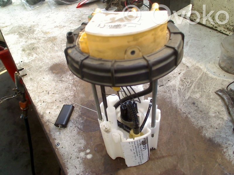 Opel Combo E Pompe à carburant 