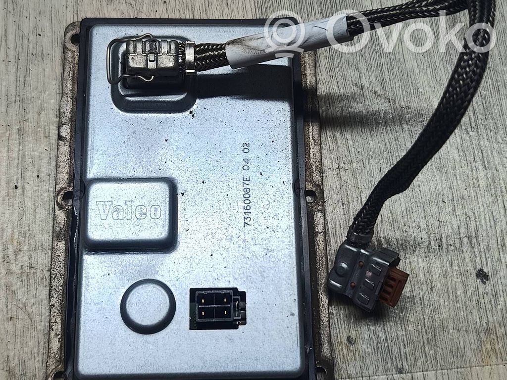 Renault Laguna II Voltage converter/converter module 
