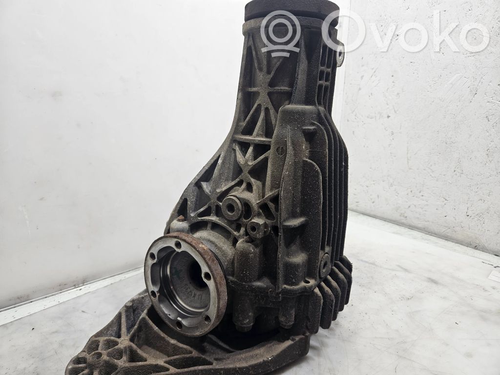 Audi A4 S4 B8 8K Galinis reduktorius 