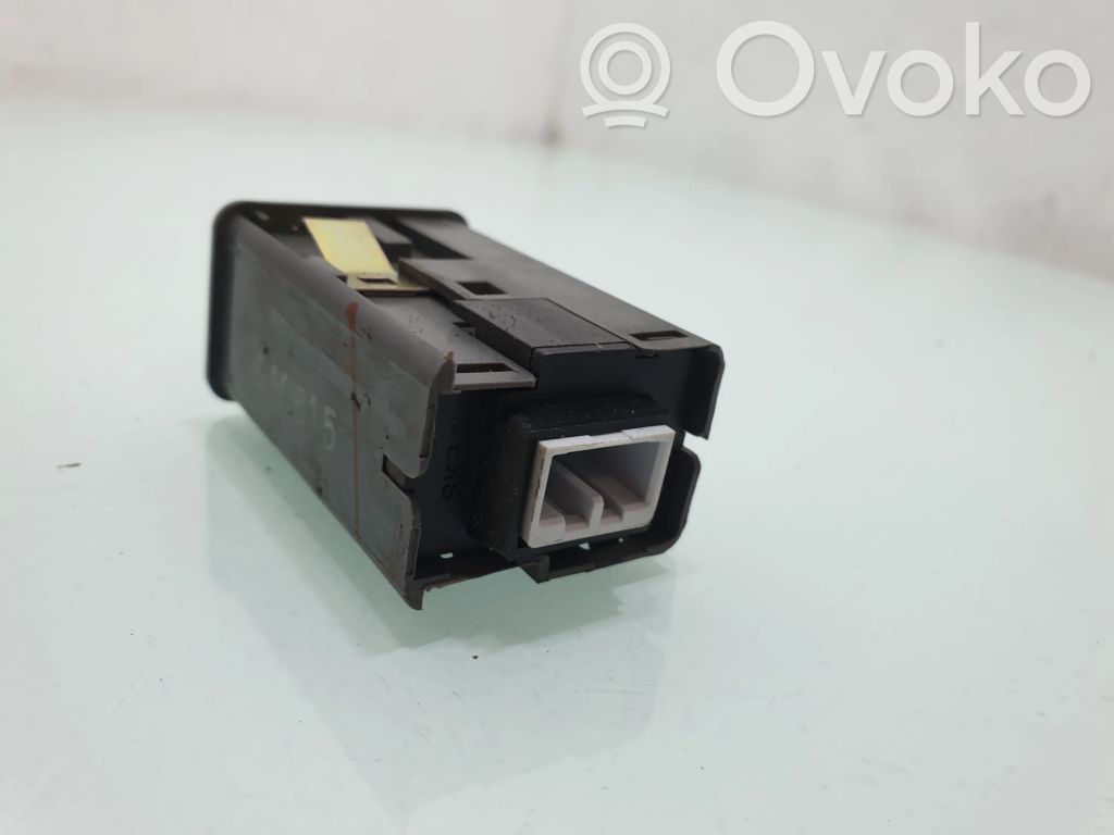 Honda CR-V Headlight level height control switch 