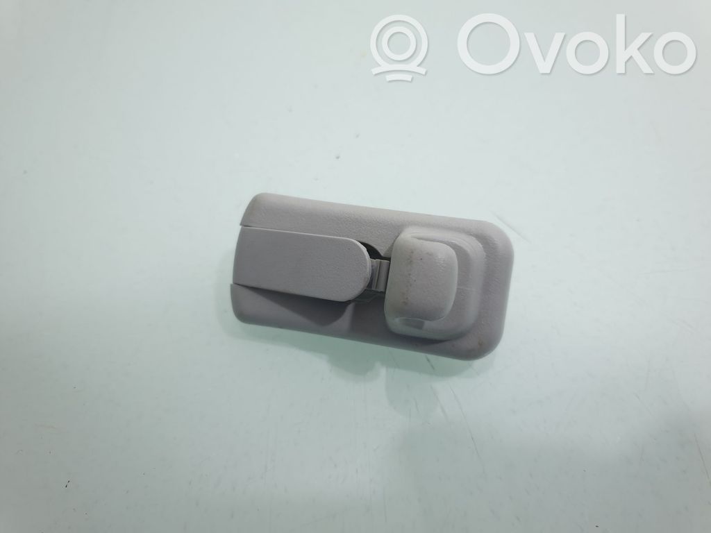 Sun visor clip/hook/bracket