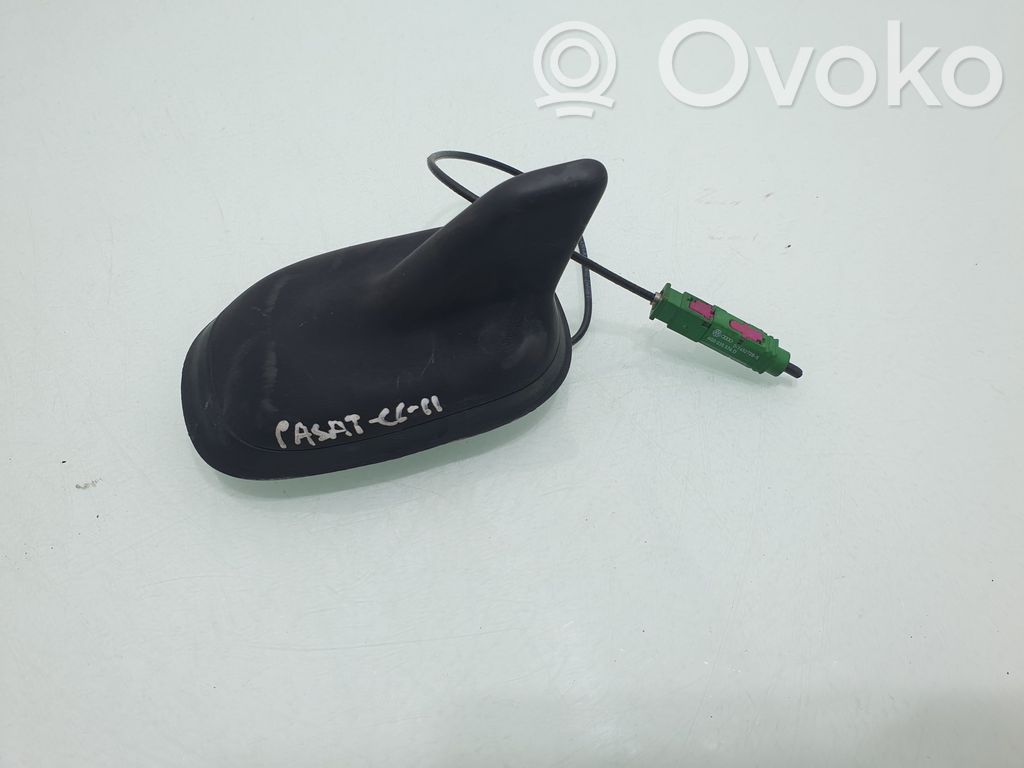 Volkswagen PASSAT CC GPS-pystyantenni 