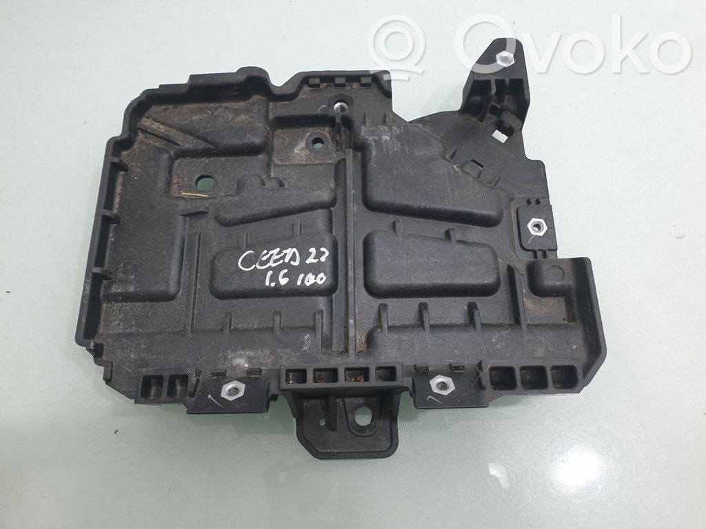 KIA Ceed Akun alusta 