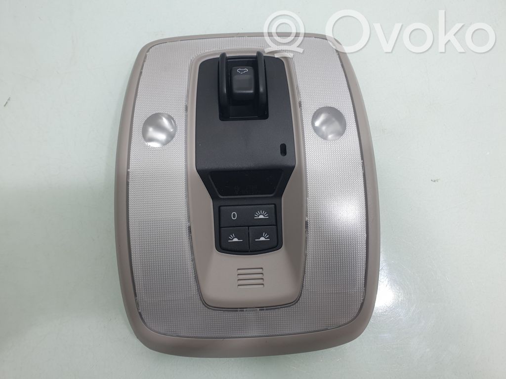 Volvo S80 Front seat light 