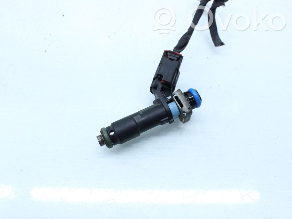 Jeep Compass Polttoainesuutin 