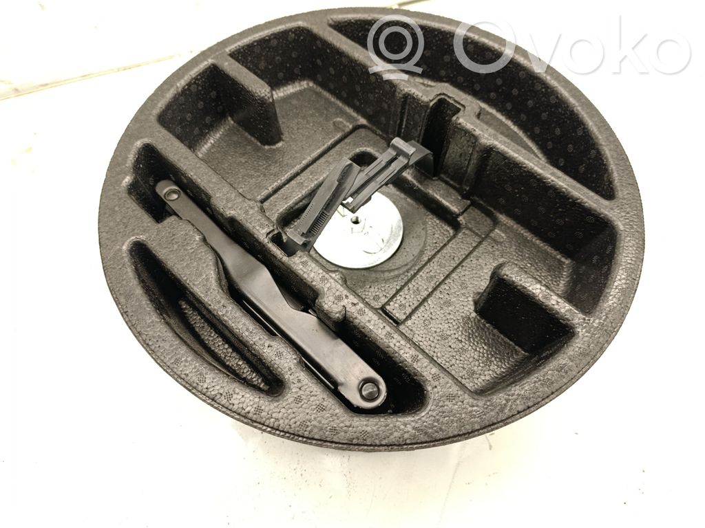 Chrysler Pacifica Caja de herramientas 