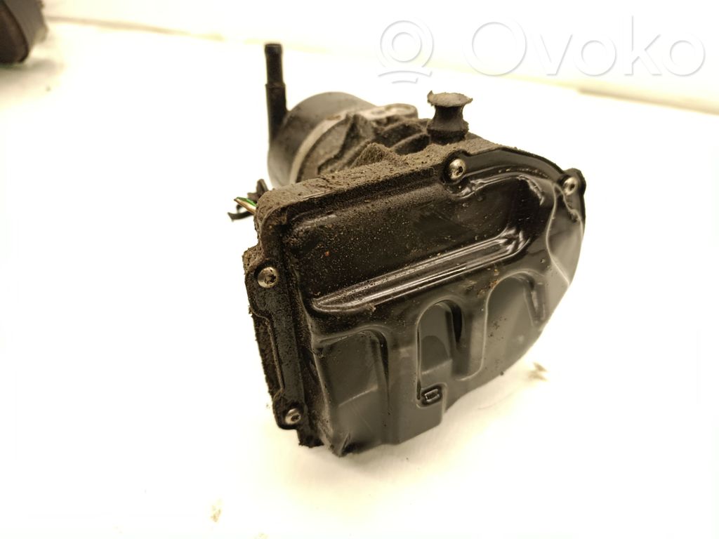 Citroen C5 Vairo stiprintuvo siurblys 
