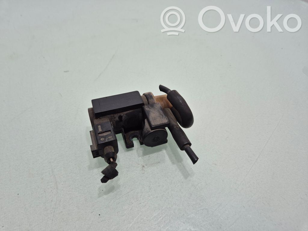 Válvula de vacío   94660515500