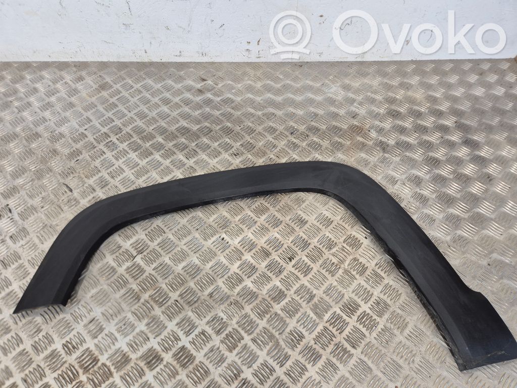 Jeep Renegade Front arch trim 