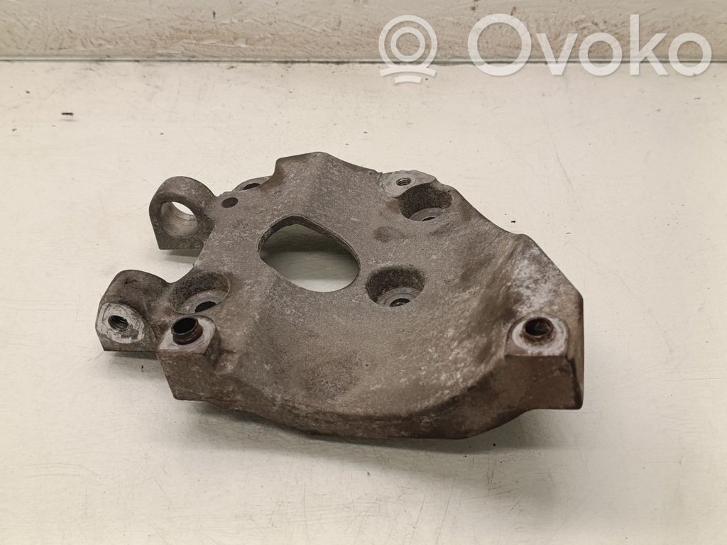 Volvo V40 A/C compressor mount bracket 