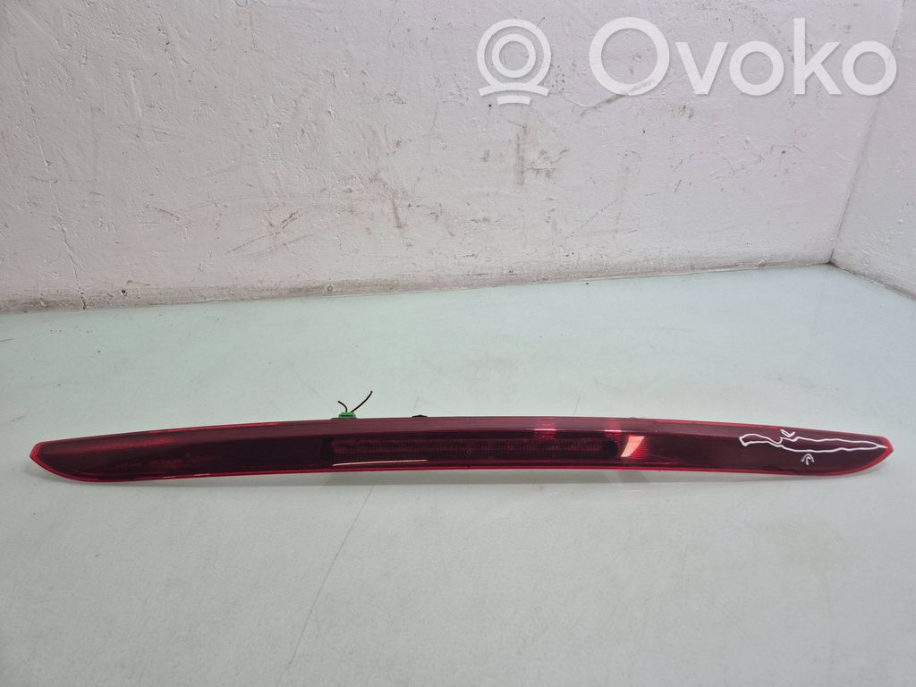 Volvo XC60 Trzecie światło stop 
