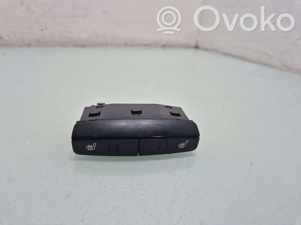 KIA Rio Interruptor de calefacción del asiento 