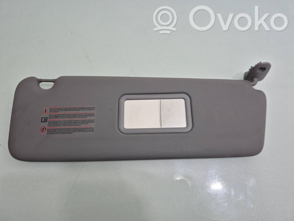 Sun visor